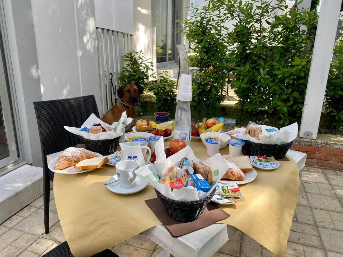 Frontemare Hotel Village & Ristorante Rodi Garganico Extérieur photo