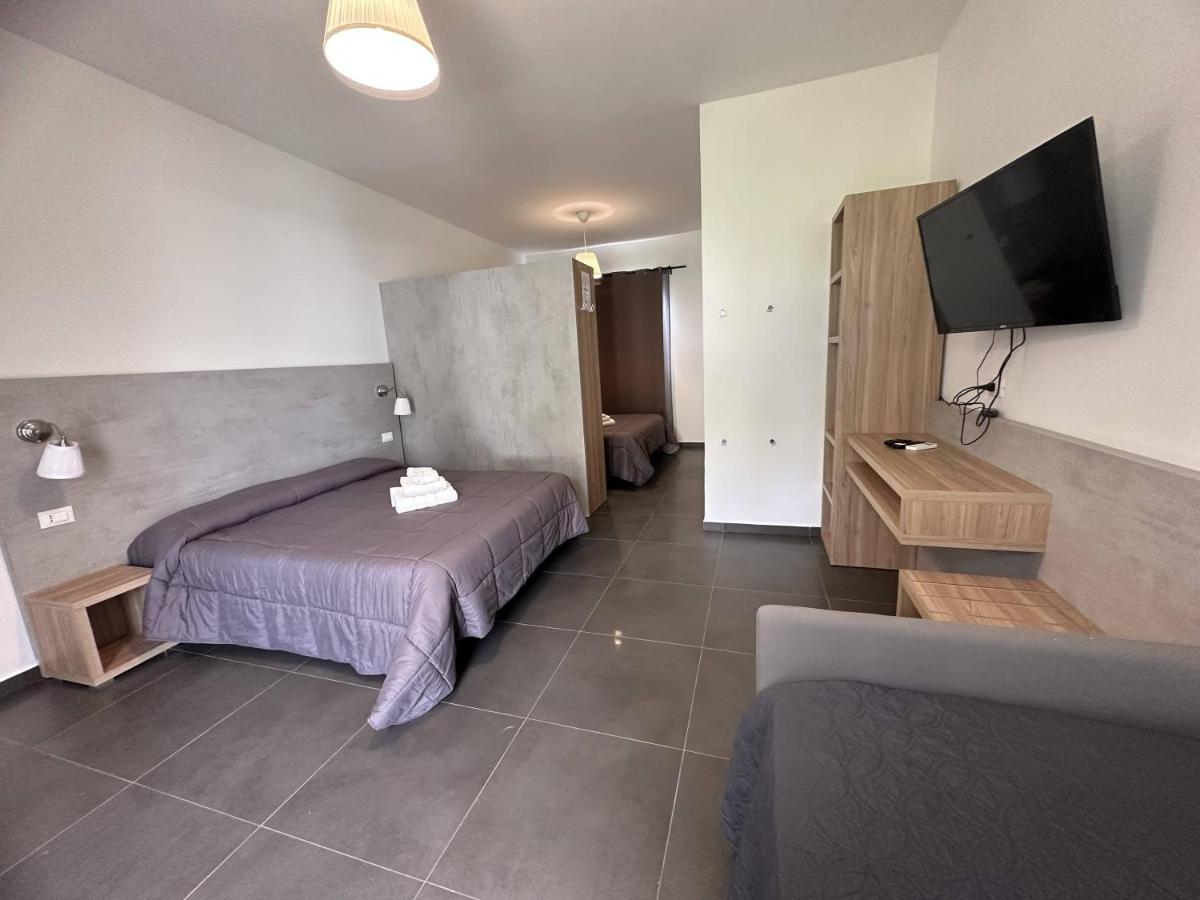 Frontemare Hotel Village & Ristorante Rodi Garganico Extérieur photo